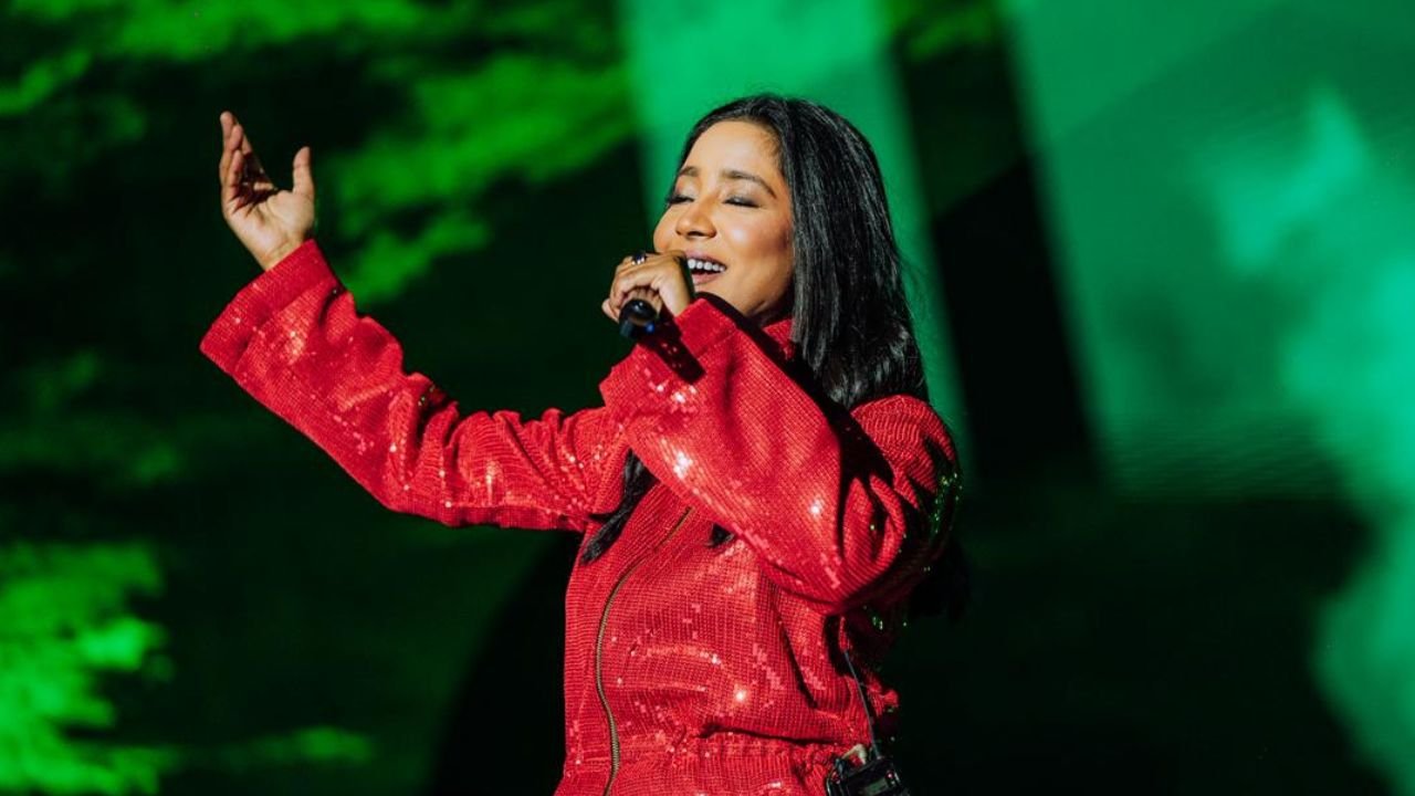 Shilpa Rao Draws One of Her Largest-Ever Audiences at Falcon Festival 2025 in Umrangso